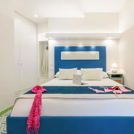 Aquae Romanae - *